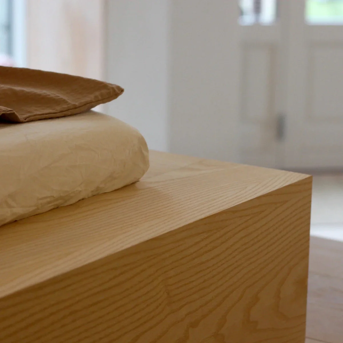 Surface Bed Frame - Image 6